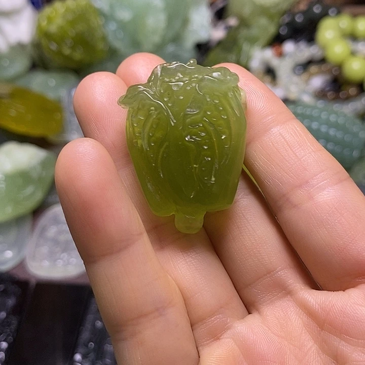 岫玉未镶嵌岫玉颈饰