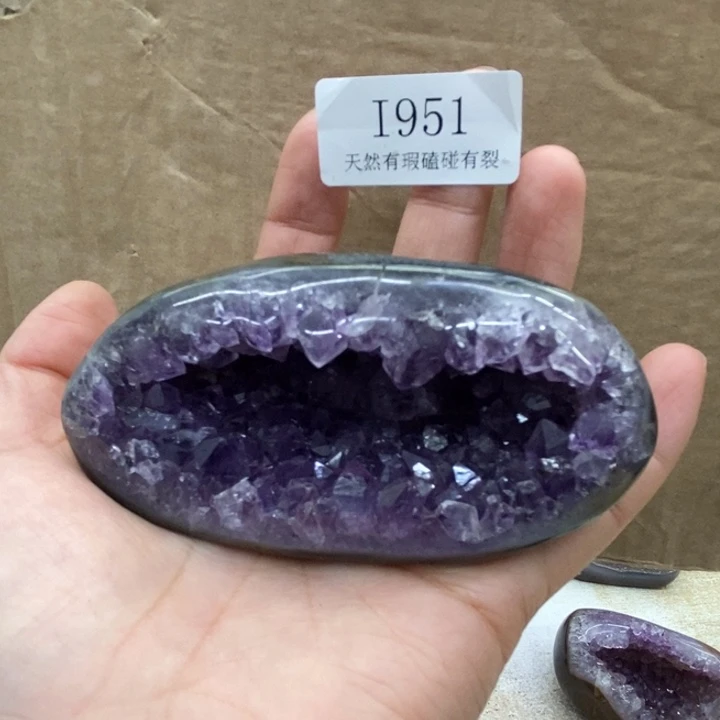 紫晶大型摆件（非配饰）未镶嵌