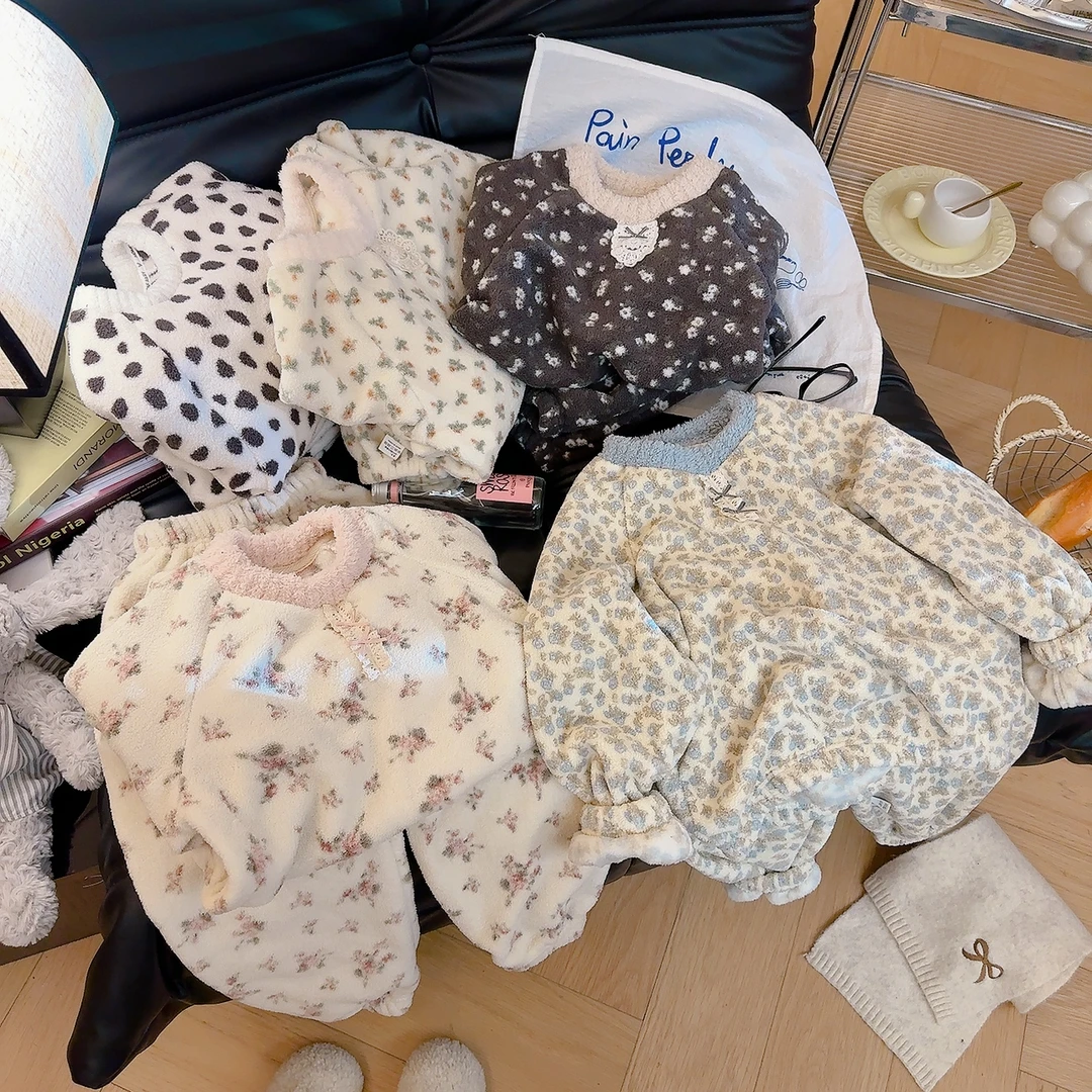 【甜心宝贝】2025新款女童睡衣秋冬加厚儿童家居服加绒碎花可爱保暖