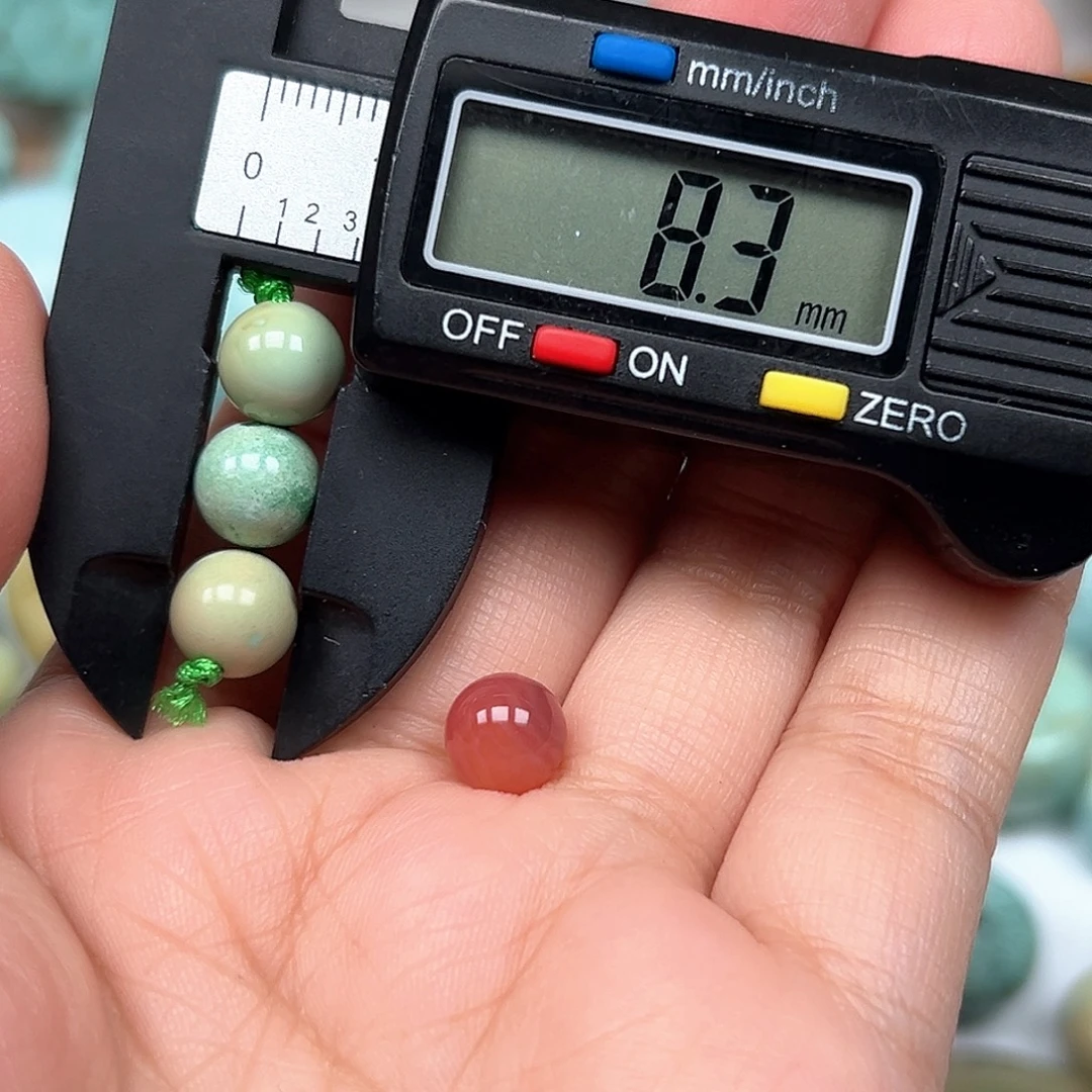 南红玛瑙未镶嵌珠宝奇石