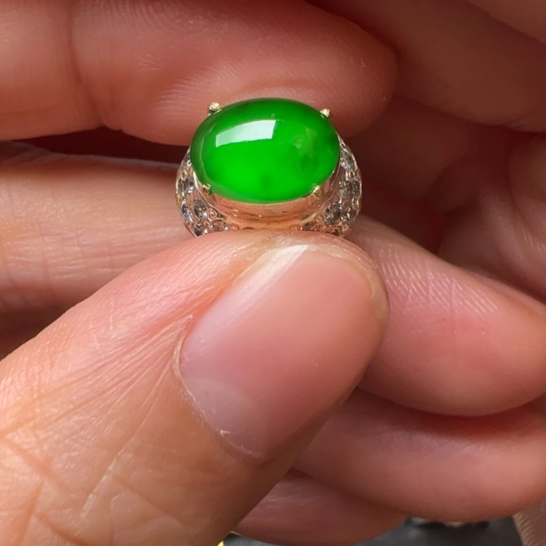 定制翡翠未镶嵌翡翠