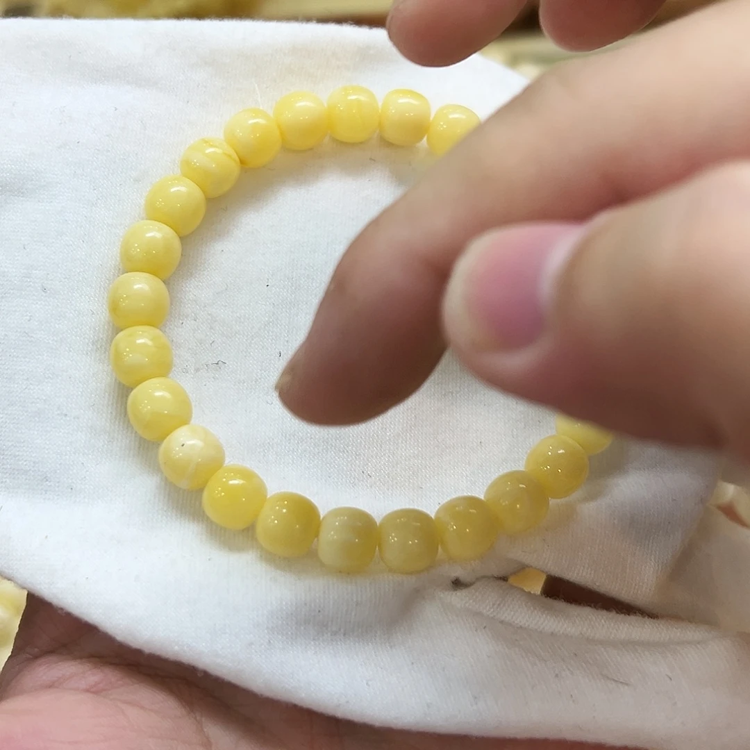 蜜蜡未镶嵌珠宝奇石
