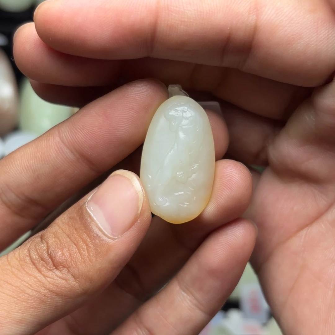 和田玉未镶嵌吊坠(不含链)