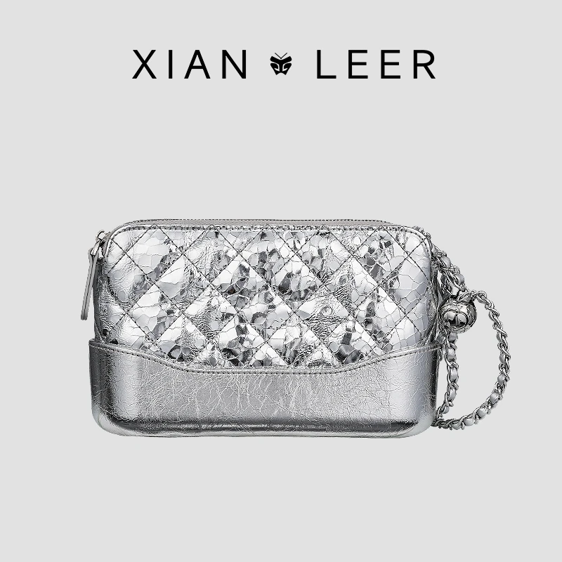 2024银色单肩新款爆款斜挎小包肩包正品小香风斜挎包女士真皮包包