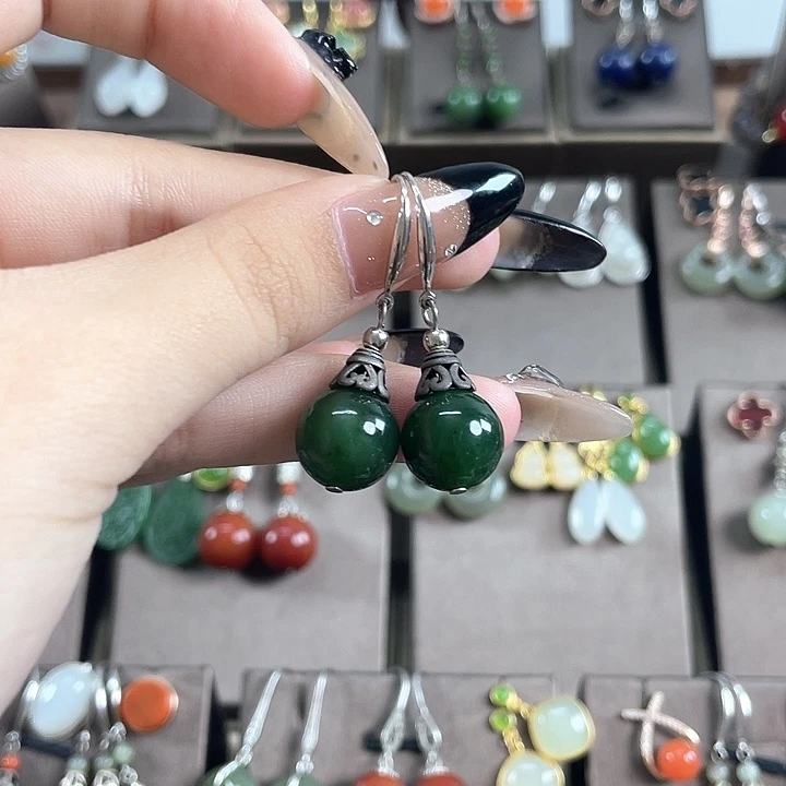 和田玉（碧玉）银S925镶嵌耳饰12左右