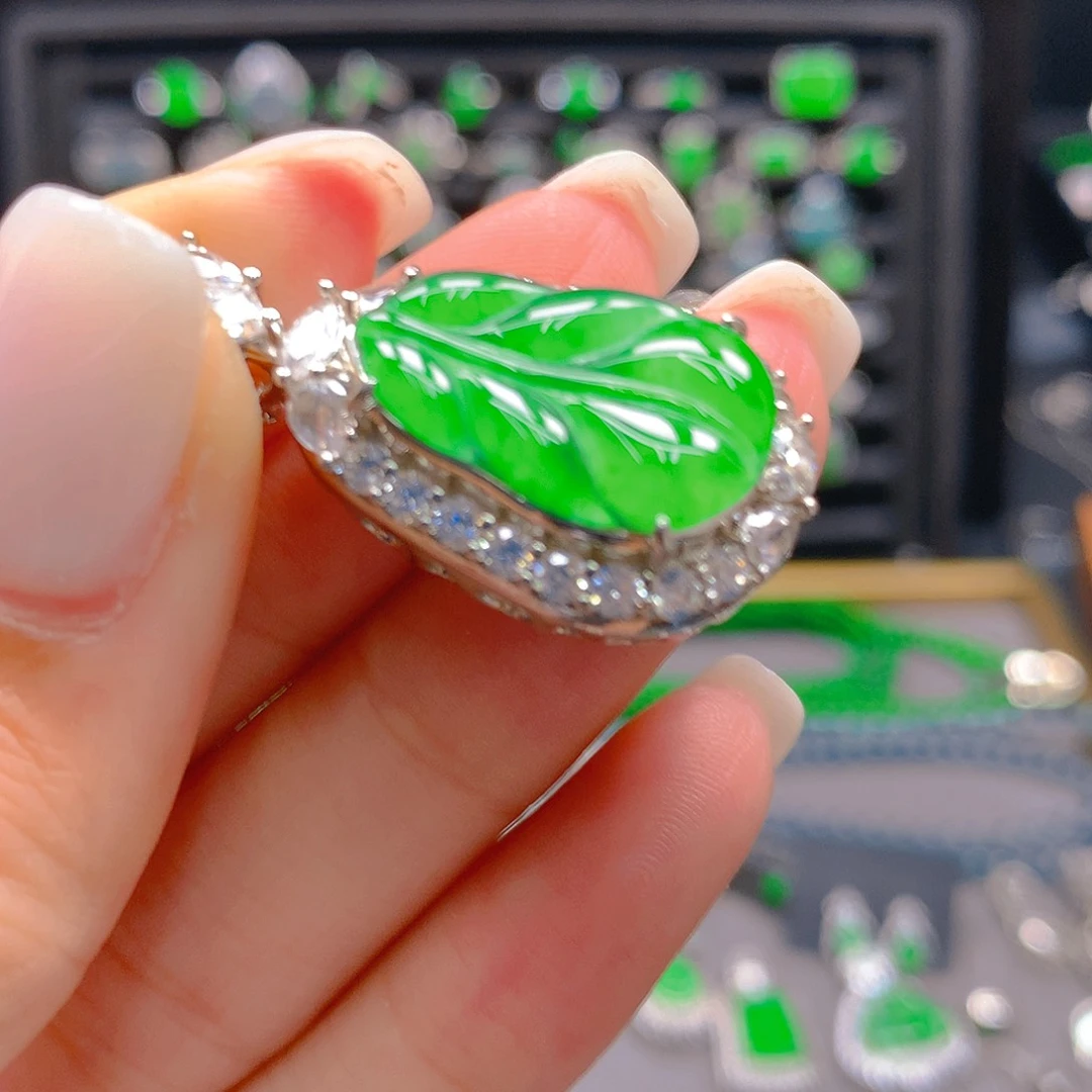 未镶嵌翡翠耳饰天然翡翠