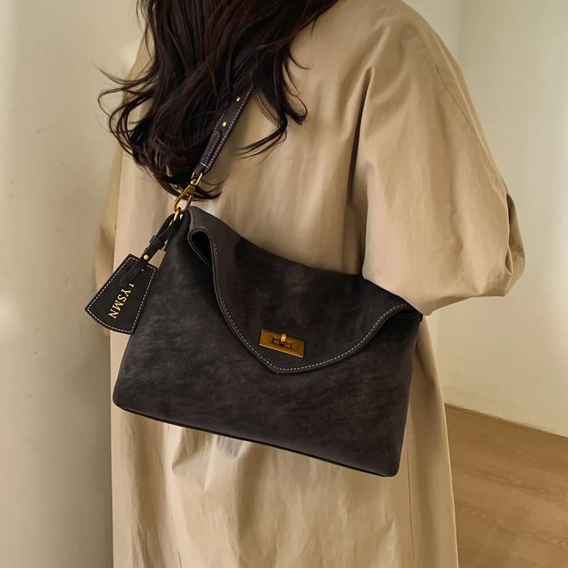 高级感韩系包包女款爆款2025新款秋冬复古时尚单肩包通勤托特包