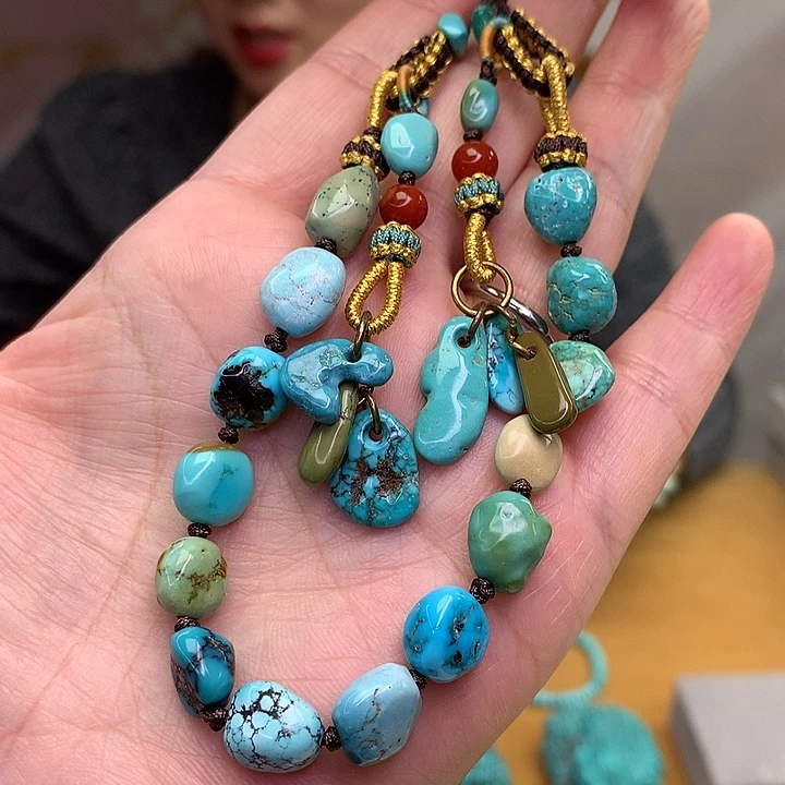 绿松石未镶嵌原矿