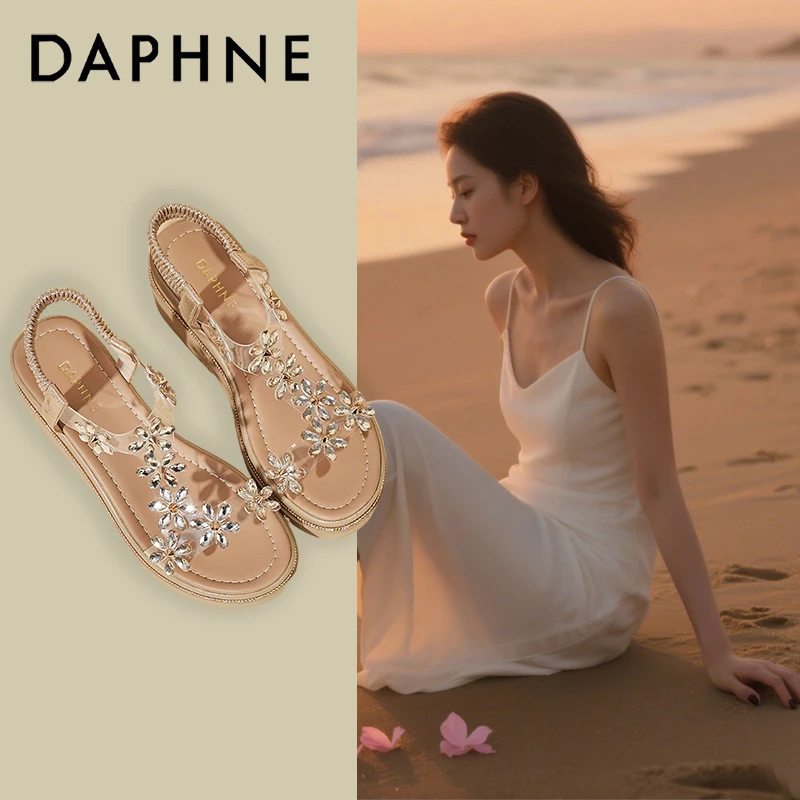 达芙妮厚底凉鞋女士夏季新款海边度假配裙子舒适不累脚软底休闲鞋