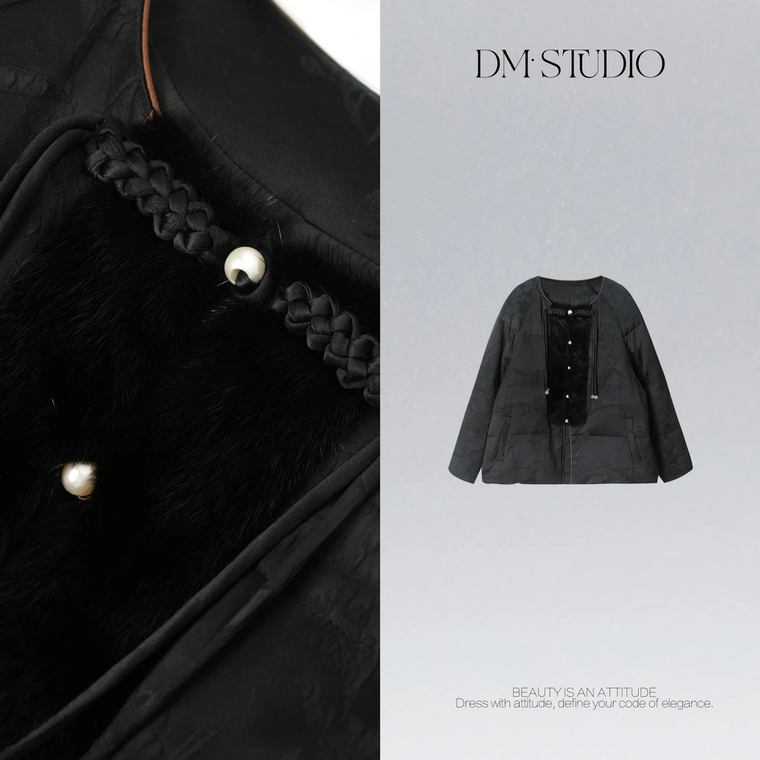 DEDM•STUDIO/新中式复古盘扣水貂毛提花90白鹅绒服2506YRF/89331