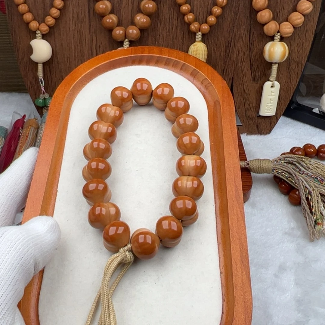 欢***宋把件猴头核桃大屁桃