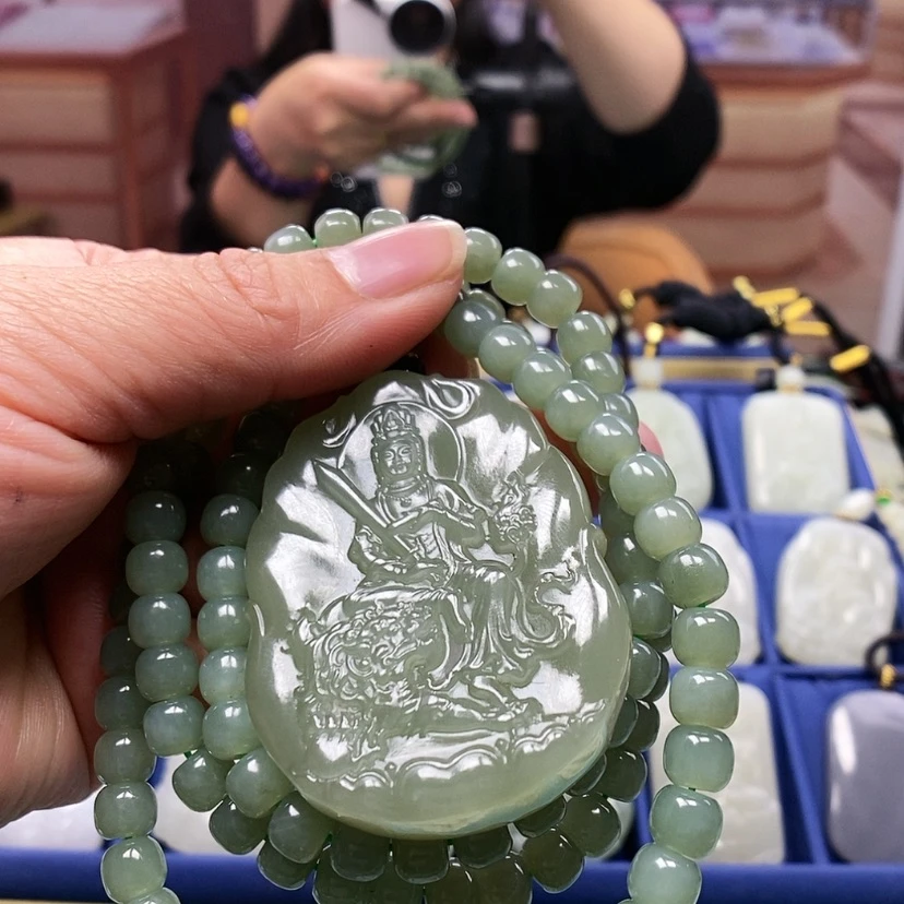 【闪购商品】和田玉颈饰未镶嵌生****?