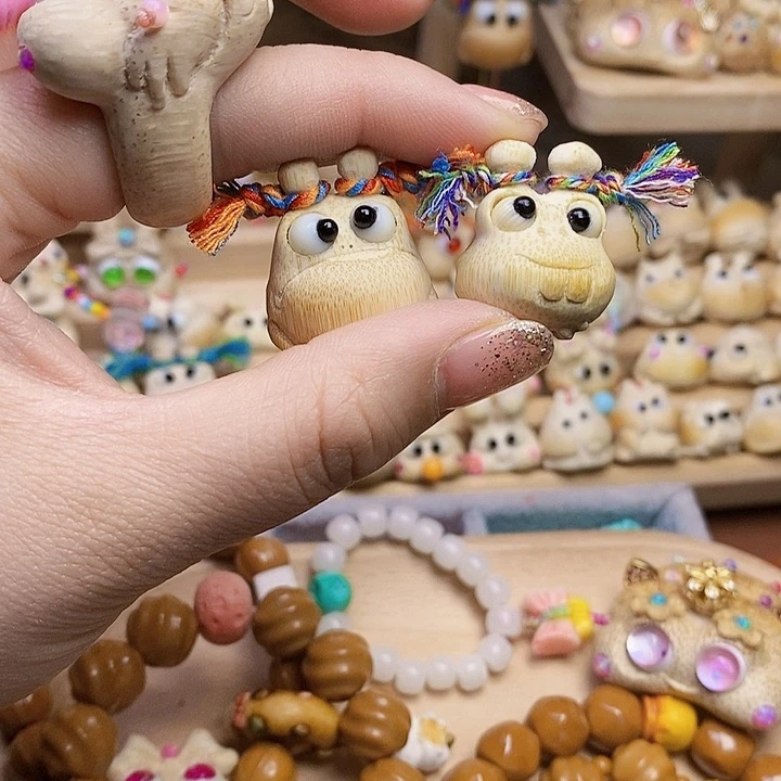 木小***哒实心竹金蟾