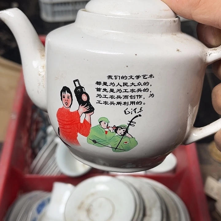 梧***栖直播间里有很多粉丝