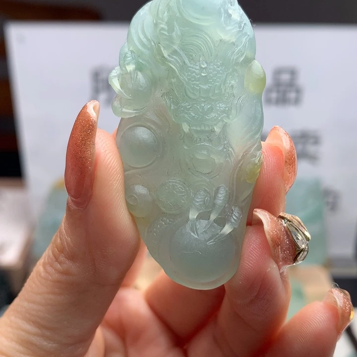 定制翡翠未镶嵌天然翡翠