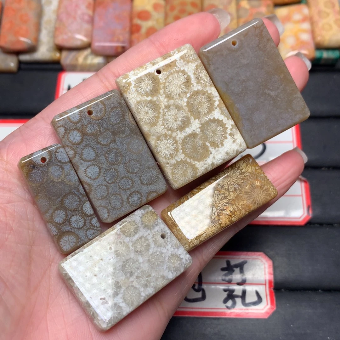 ^****硅化玉未镶嵌吊坠无事牌手排平安扣