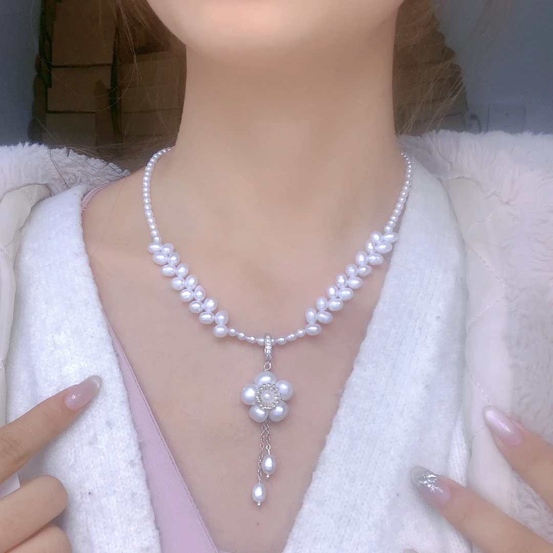 银S925镶嵌耳饰淡水珍珠