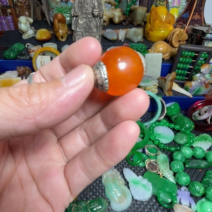 吊坠滴血莲花菩提