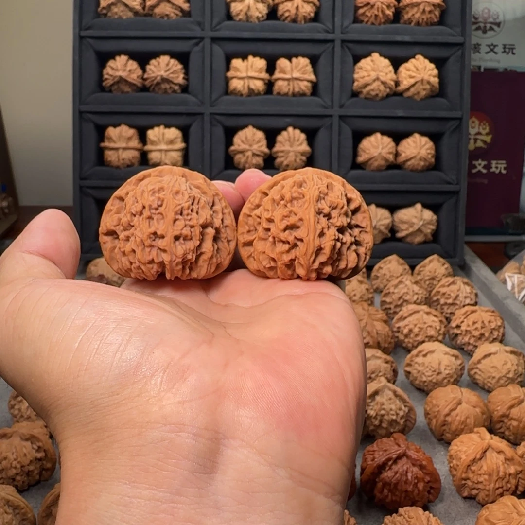 吊坠文玩核桃南疆石