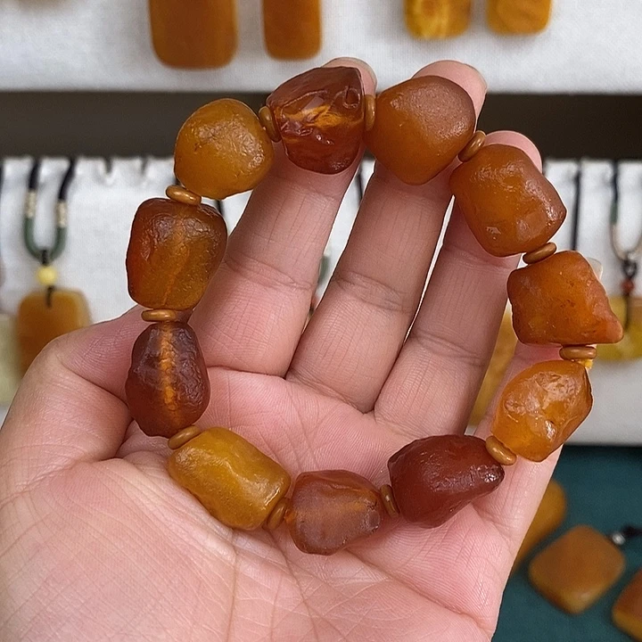 蜜蜡未镶嵌珠宝奇石手串