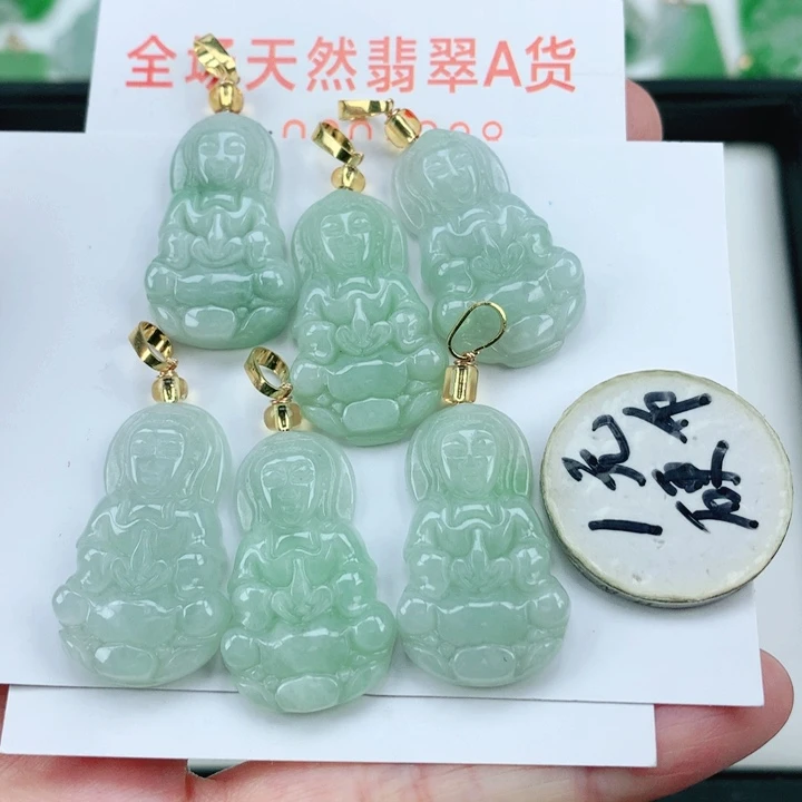 翡翠未镶嵌颈饰多样性发其1