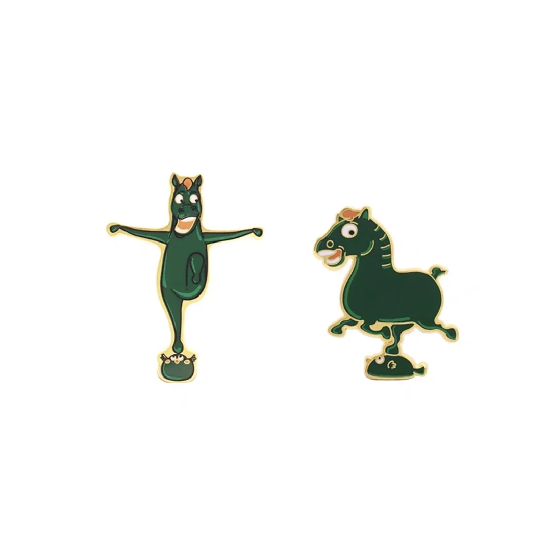 甘肃省博物馆文创 马踏飞燕金属胸针徽章铜奔马 包邮