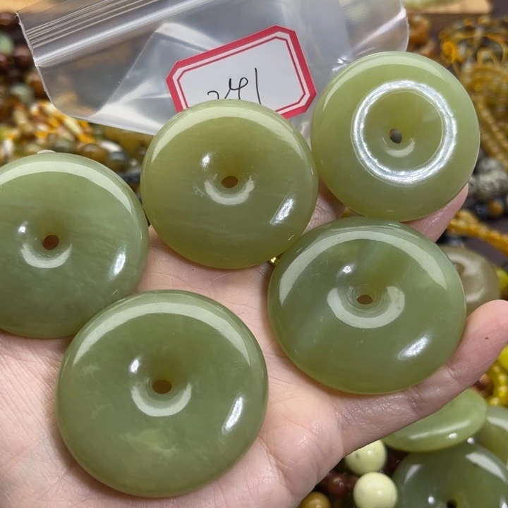 百***刺蛇纹石玉未镶嵌手链