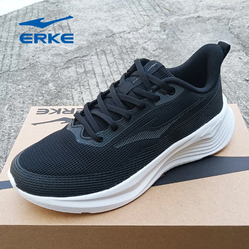 鸿星尔克男鞋男款透气网面运动鞋跑步运动鞋男士黑白舒适跑鞋