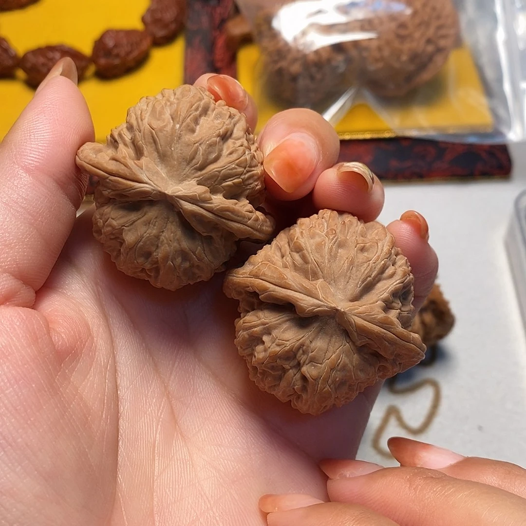 把件桃核41尺全品无修白狮子