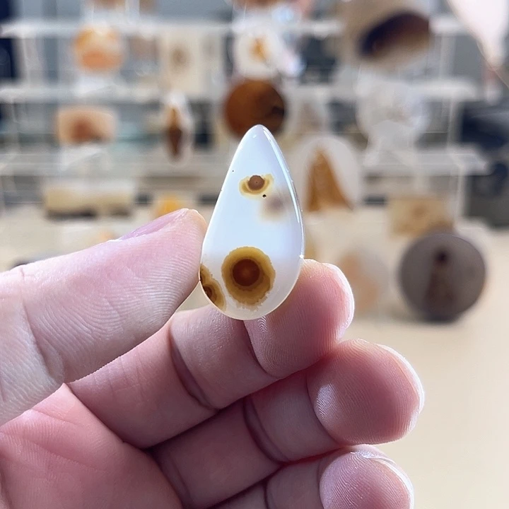 玛瑙/玉髓未镶嵌吊坠(不含链)
