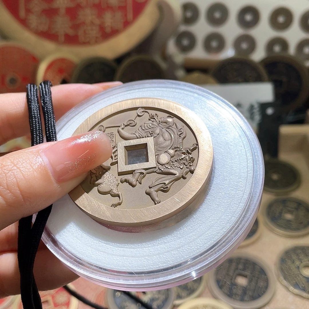铜现代失腊工艺品