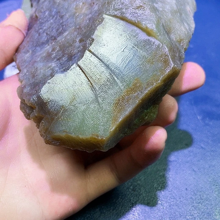 未镶嵌和田玉（糖玉）珠宝半成品