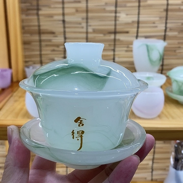 手工艺品琉璃飘绿盖碗刻舍得