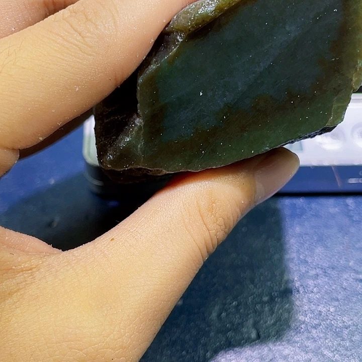和田玉（糖玉）未镶嵌珠宝半成品