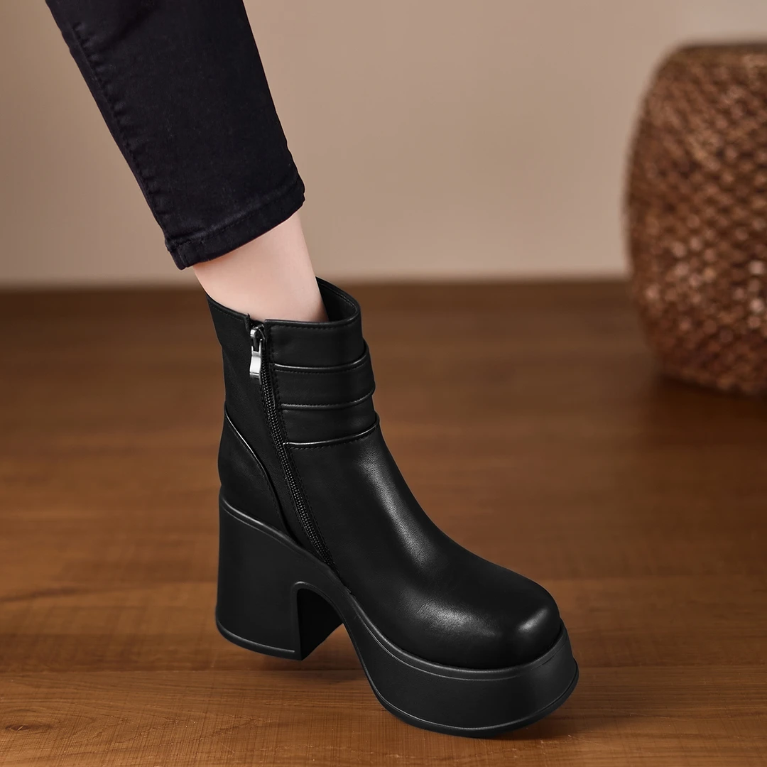 小个子手工女鞋10cm~厚底短靴女2025新款英伦风防水台高跟马丁靴