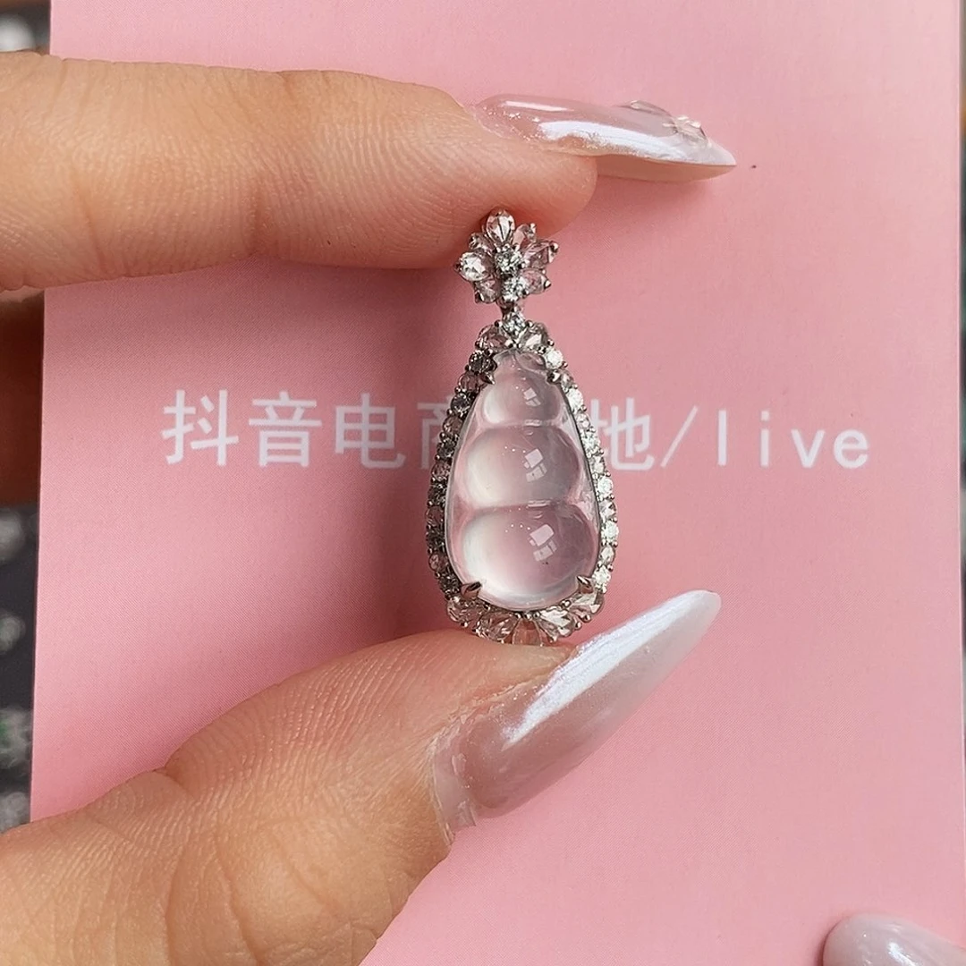 翡翠18K金镶嵌颈饰天然缅甸A货翡翠福豆