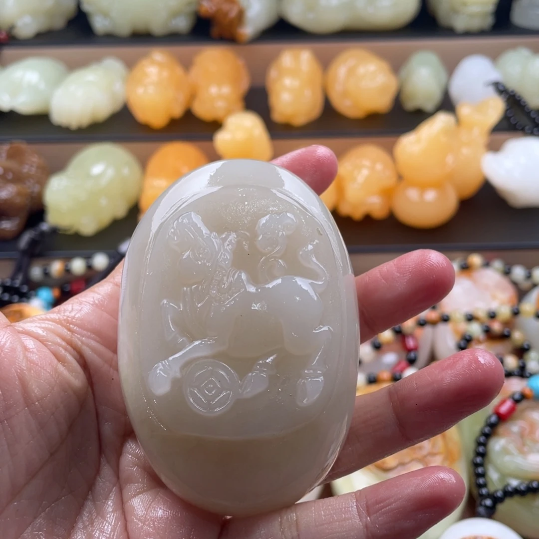 乐***乐石材天然古青石手把件