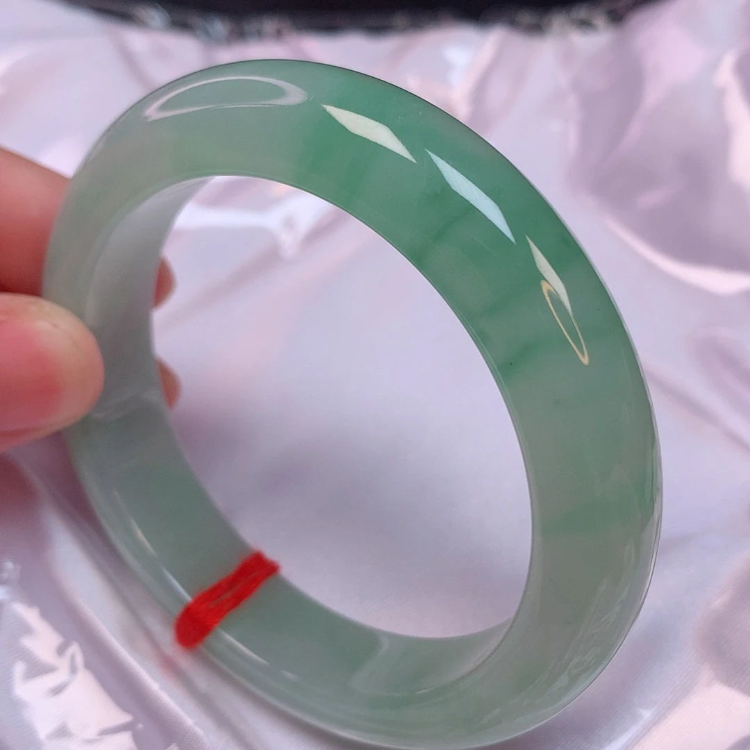 翡翠手镯未镶嵌55 翡翠手镯