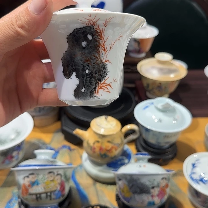 景德镇陶瓷艺术品