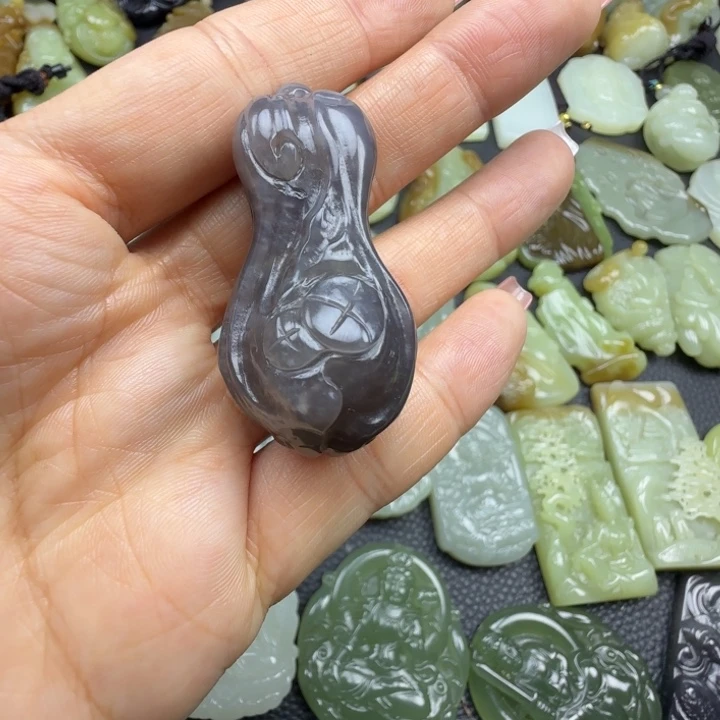 和田玉未镶嵌珠宝奇石