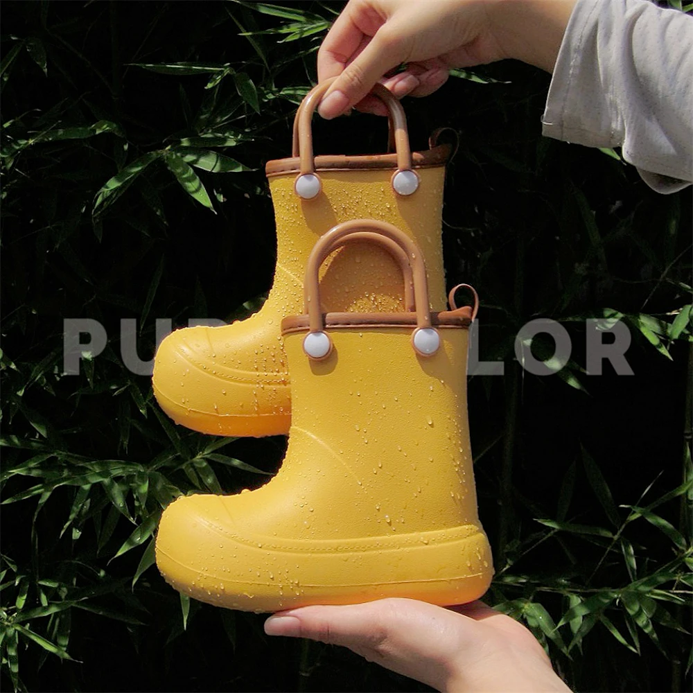细细条 可爱手提带儿童雨鞋四季通用户外时尚防水雨靴高级感水鞋