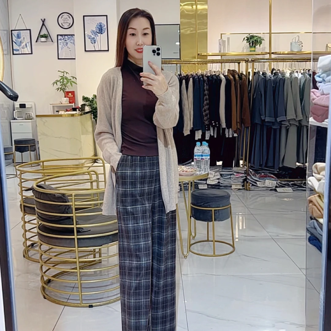 时尚慵懒的一款三件套，胖瘦都穿上都好看