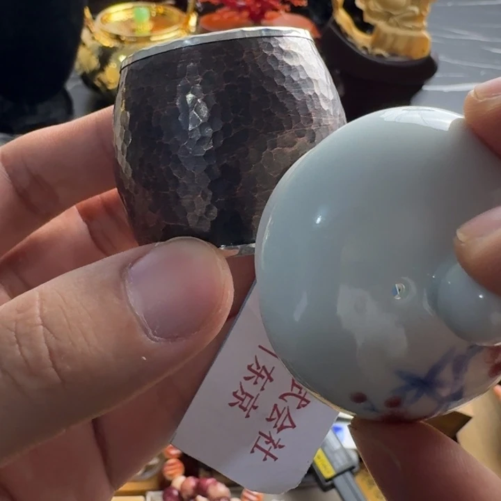 梅***?瓷器工艺品摆件等