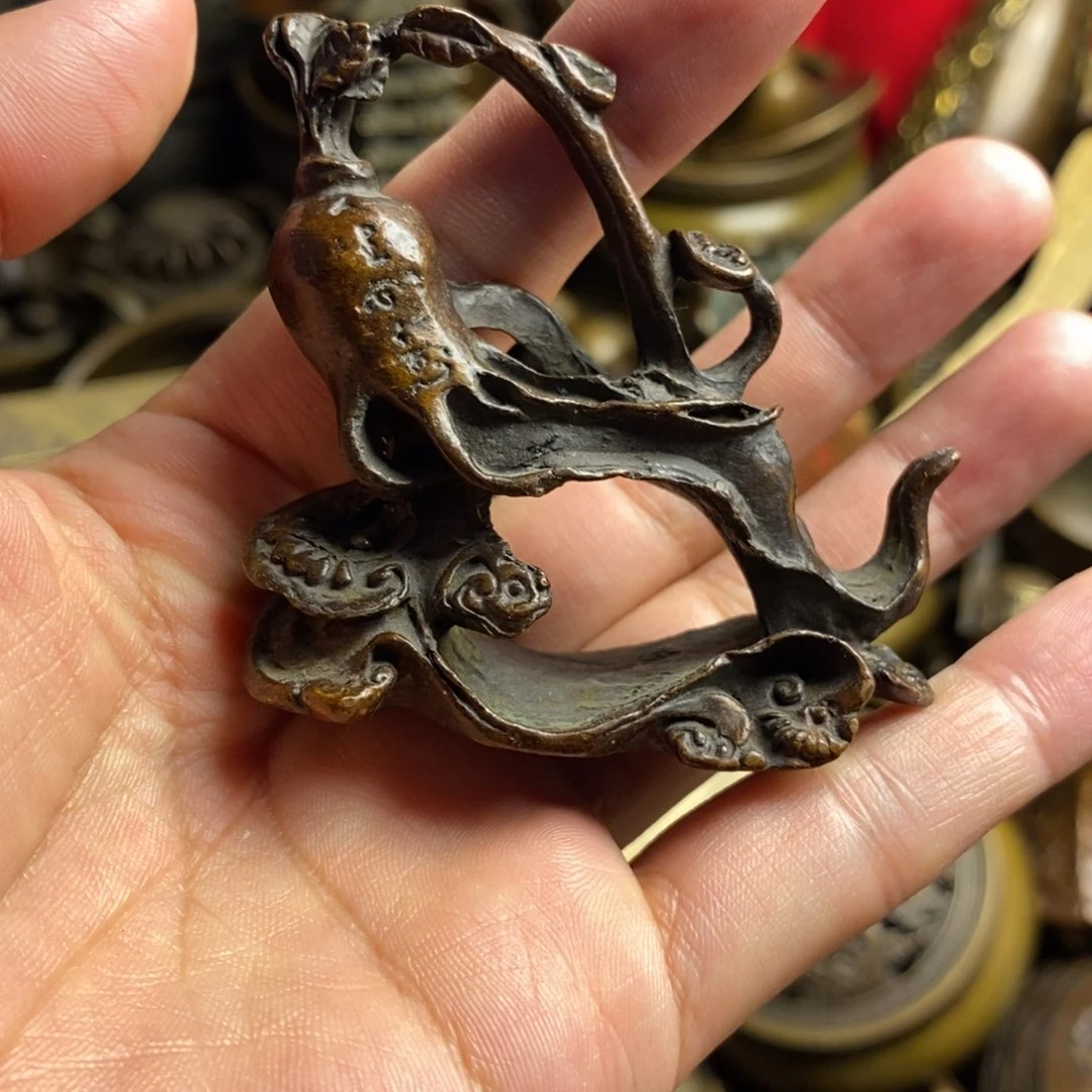 精美铜器做工精良