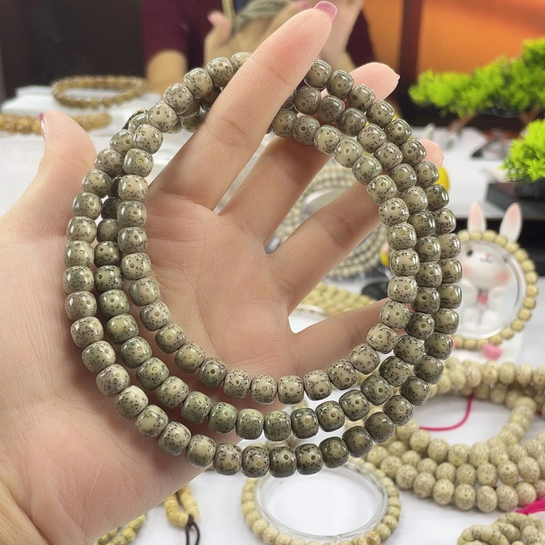 吊坠星月菩提绿包白108