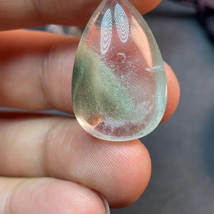 水晶颈饰未镶嵌阿***戳