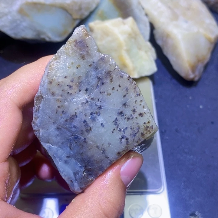 未镶嵌和田玉珠宝半成品