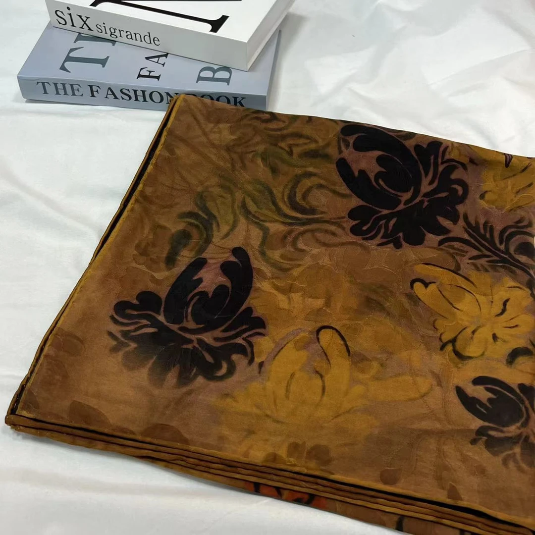 140香云纱方巾-万千思绪 42姆湖丝135cm丝巾