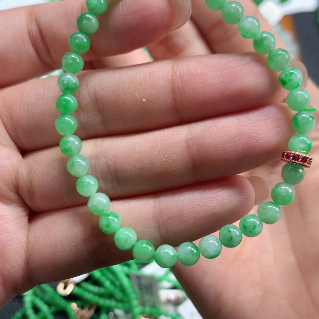 翡翠未镶嵌手链翡翠