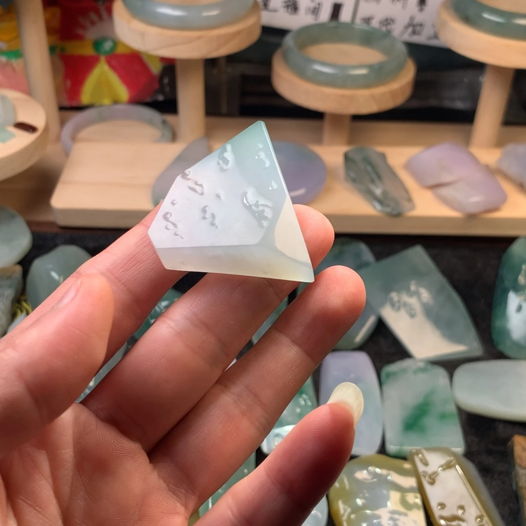 定制翡翠未镶嵌缅甸天然翡翠材料